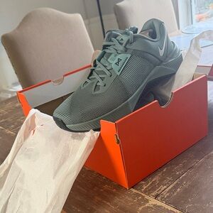 Nike Metcon 10 Olive Green workout Shoes - Men’s size 12.5